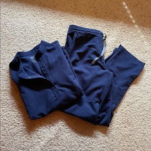 Women’s Scrub Set